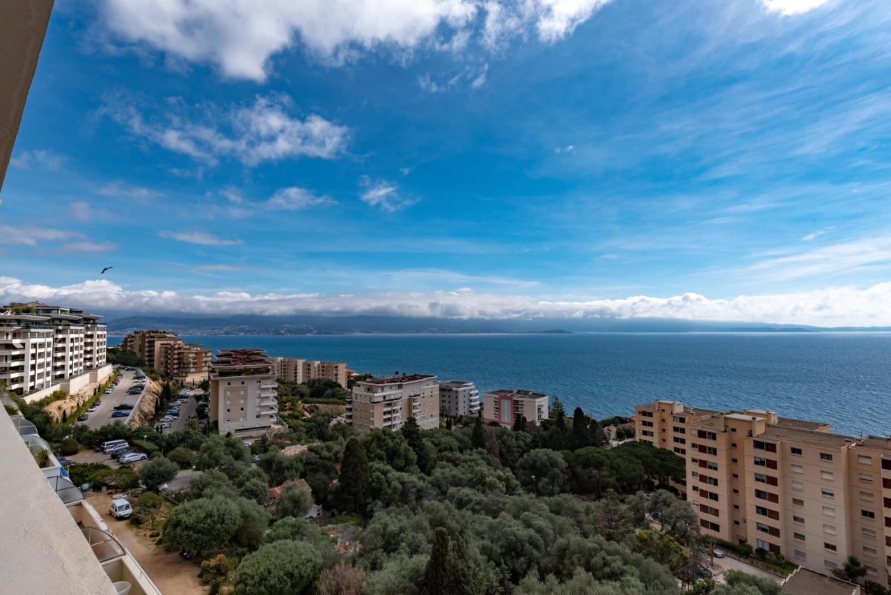 Magnifique Appartement Vue Mer, Spacieux Et Traversant Аячо Екстериор снимка